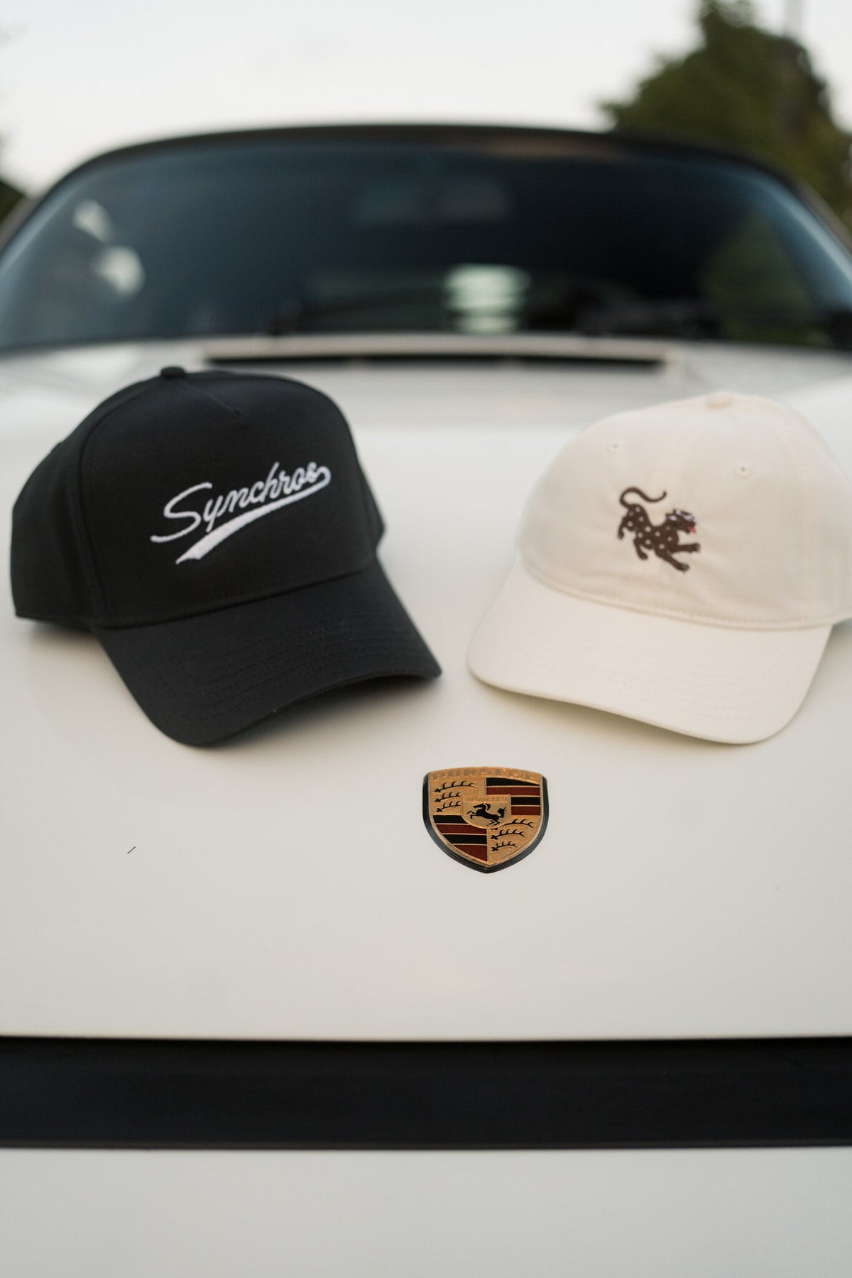 THE SYNCHROS CAPS